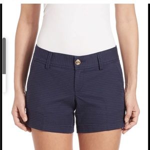 Lilly Pulitzer Callahan shorts in navy